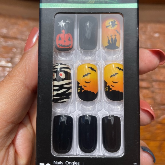 Impress Halloween Glow in the Dark Press On Nails NEW - Picture 2 of 6